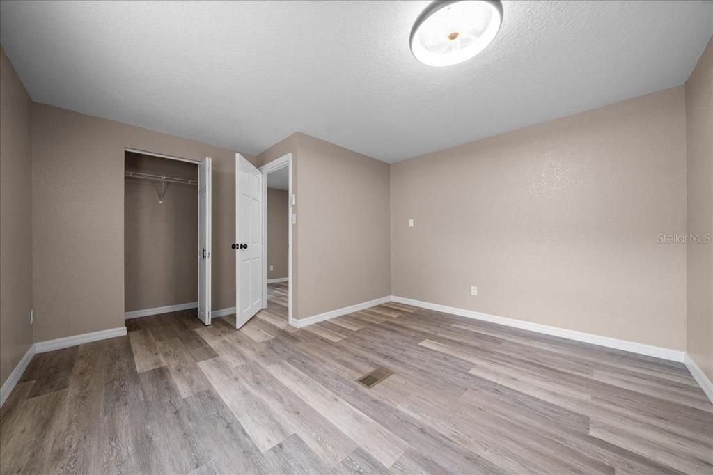 For Sale: $210,000 (3 beds, 2 baths, 1750 Square Feet)