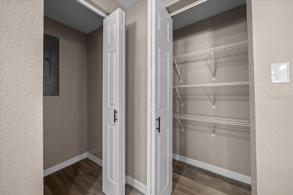 For Sale: $210,000 (3 beds, 2 baths, 1750 Square Feet)