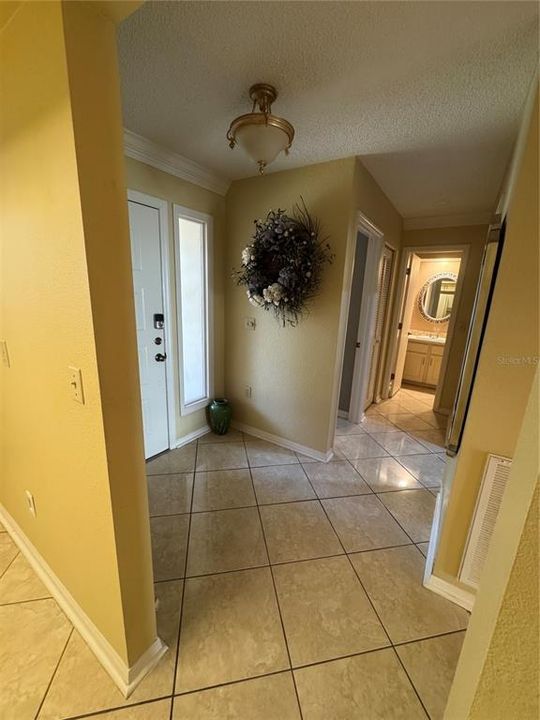 For Rent: $1,695 (2 beds, 2 baths, 1620 Square Feet)