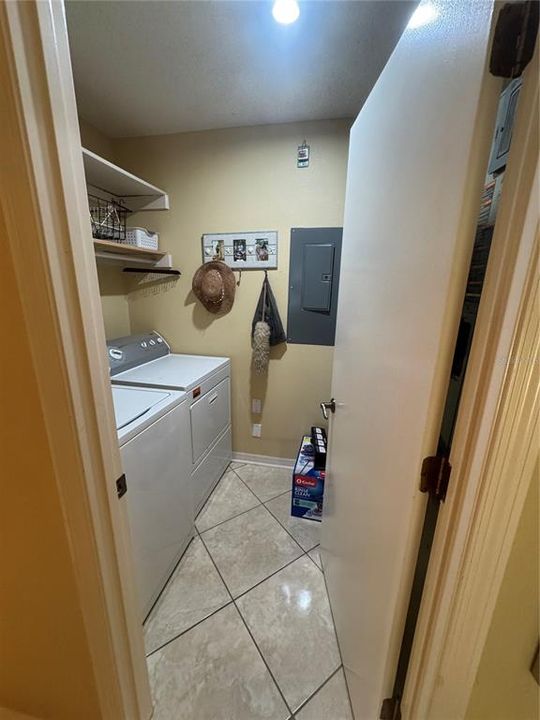 For Rent: $1,695 (2 beds, 2 baths, 1620 Square Feet)