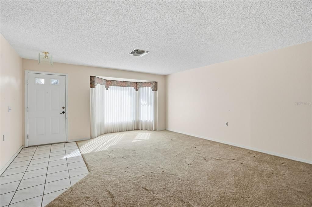 На продажу: $284,500 (2 спален, 2 ванн, 1788 Квадратных фут)