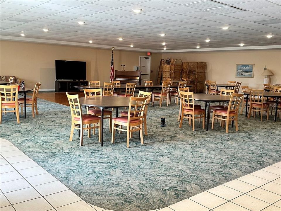 出租: $2,300 (2 贝兹, 2 浴室, 1280 平方英尺)