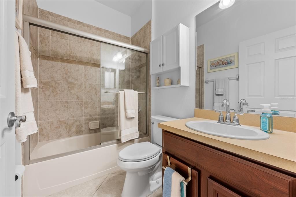 For Sale: $559,000 (3 beds, 2 baths, 2042 Square Feet)