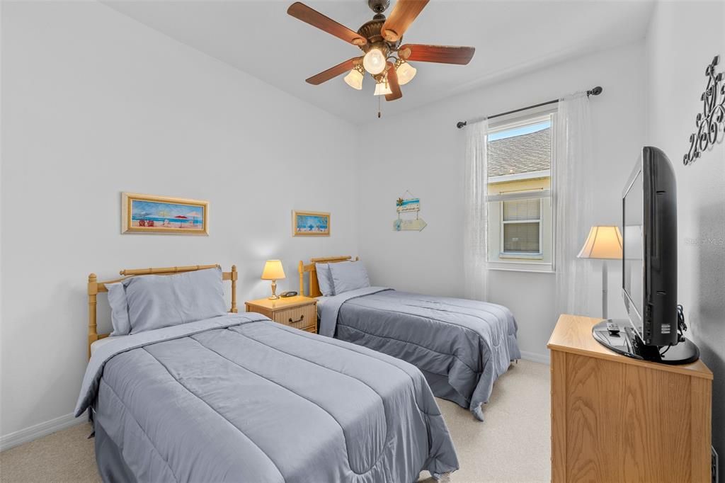 For Sale: $559,000 (3 beds, 2 baths, 2042 Square Feet)