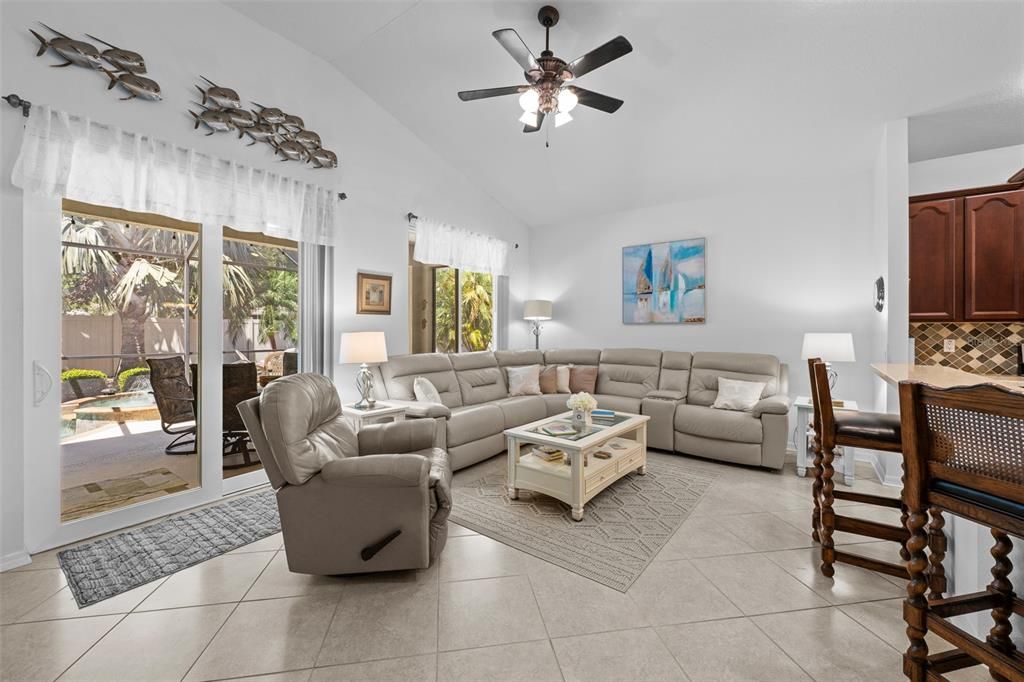 For Sale: $559,000 (3 beds, 2 baths, 2042 Square Feet)