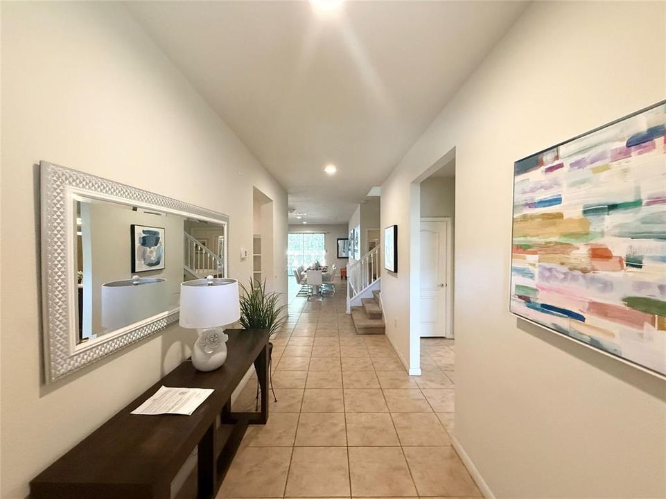 Под контрактом: $639,000 (9 спален, 6 ванн, 4391 Квадратных фут)