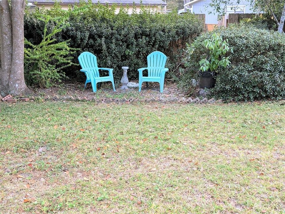 Active With Contract: $239,900 (2 beds, 2 baths, 1589 Square Feet)