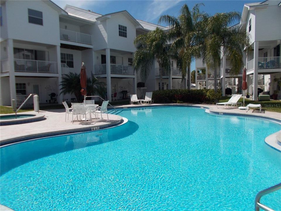 En Renta: $4,500 (3 camas, 2 baños, 2415 Pies cuadrados)