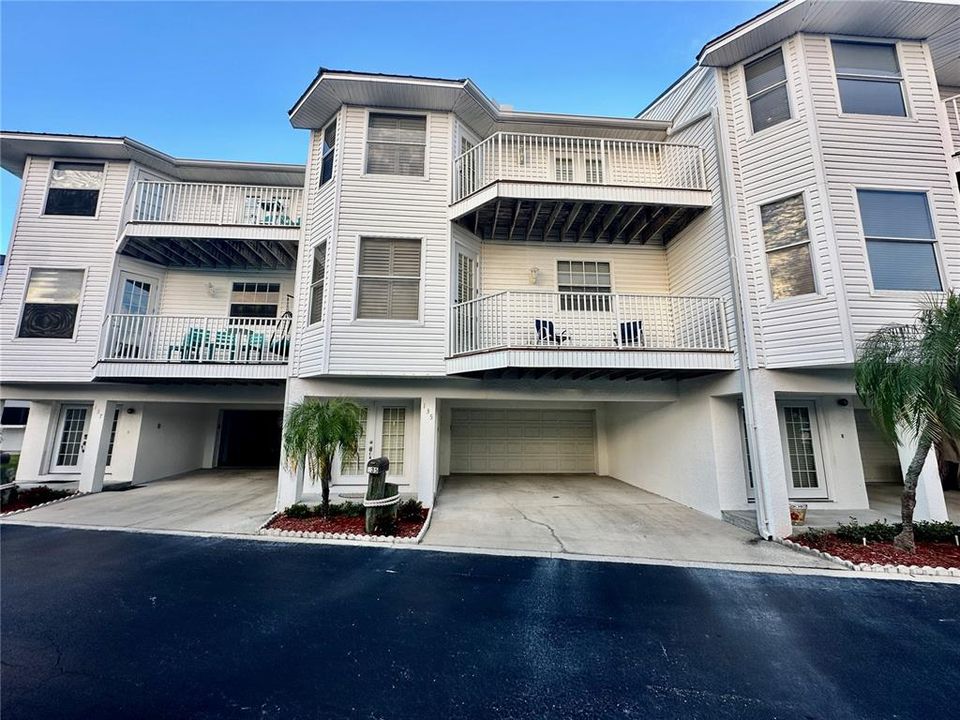 En Renta: $4,500 (3 camas, 2 baños, 2415 Pies cuadrados)