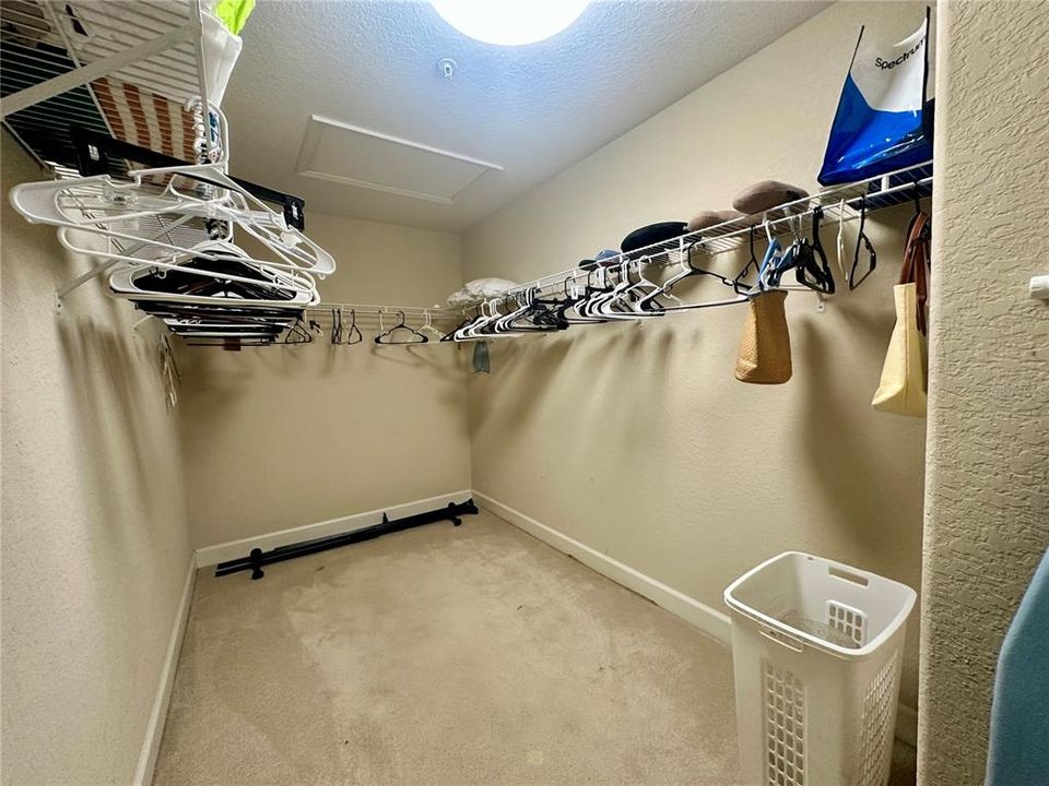 En Renta: $4,500 (3 camas, 2 baños, 2415 Pies cuadrados)