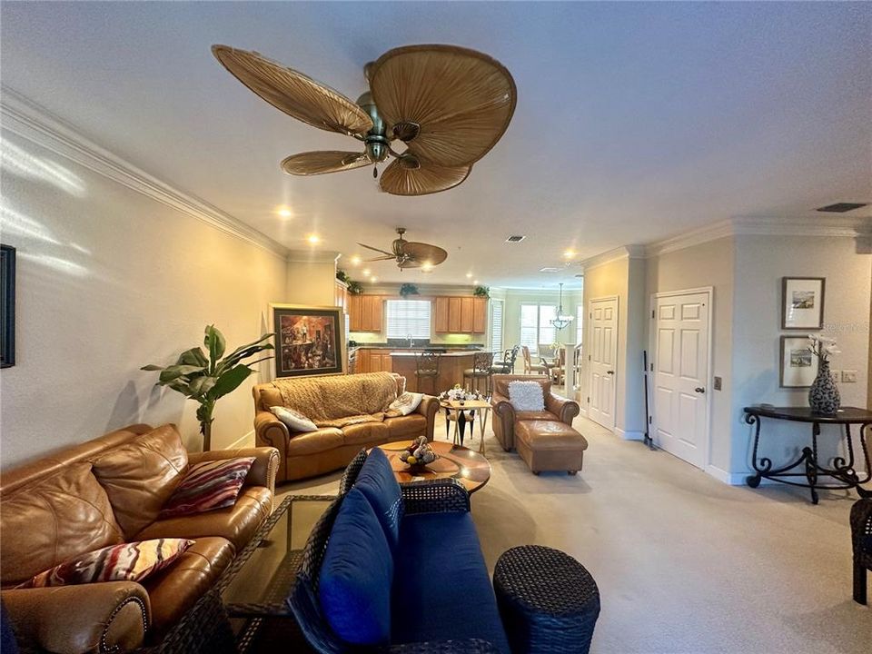 En Renta: $4,500 (3 camas, 2 baños, 2415 Pies cuadrados)