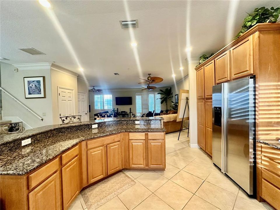 En Renta: $4,500 (3 camas, 2 baños, 2415 Pies cuadrados)