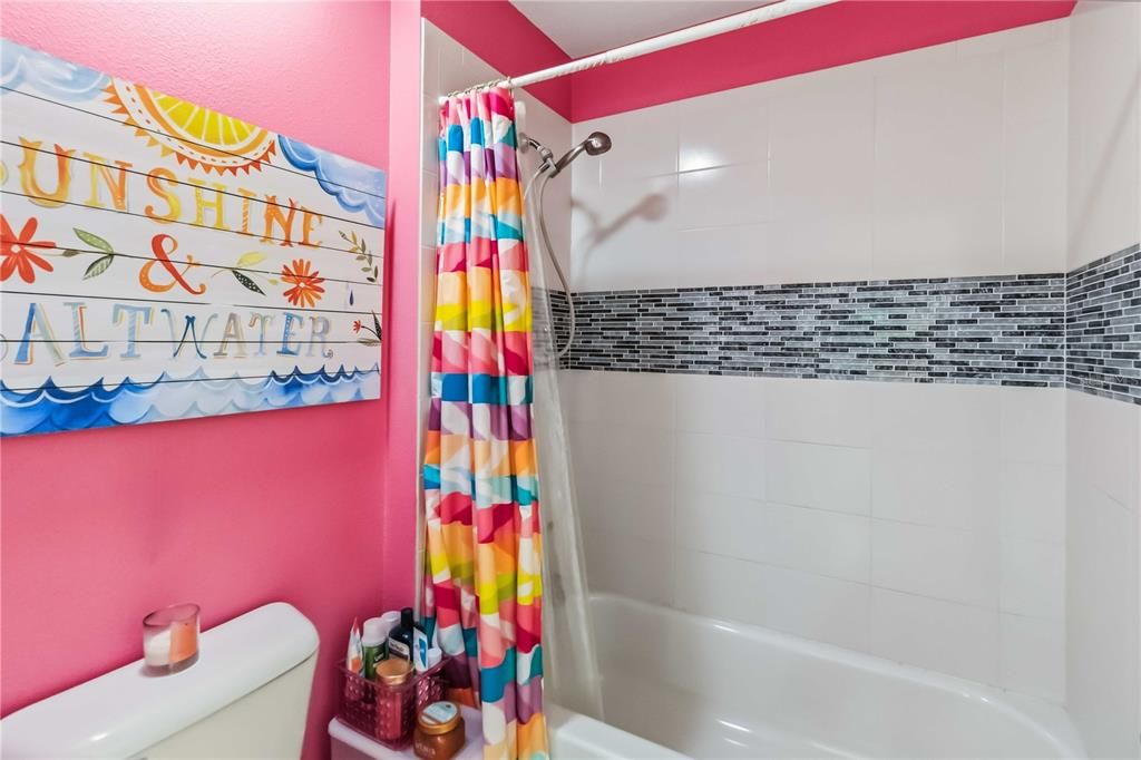 For Sale: $929,000 (5 beds, 3 baths, 4898 Square Feet)