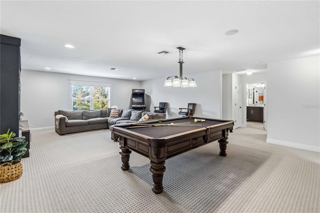 For Sale: $929,000 (5 beds, 3 baths, 4898 Square Feet)