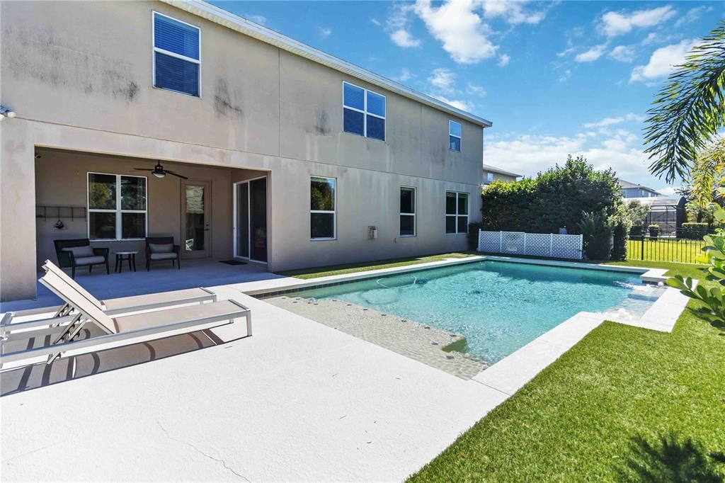 For Sale: $929,000 (5 beds, 3 baths, 4898 Square Feet)