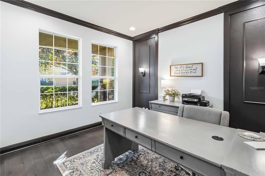 For Sale: $929,000 (5 beds, 3 baths, 4898 Square Feet)