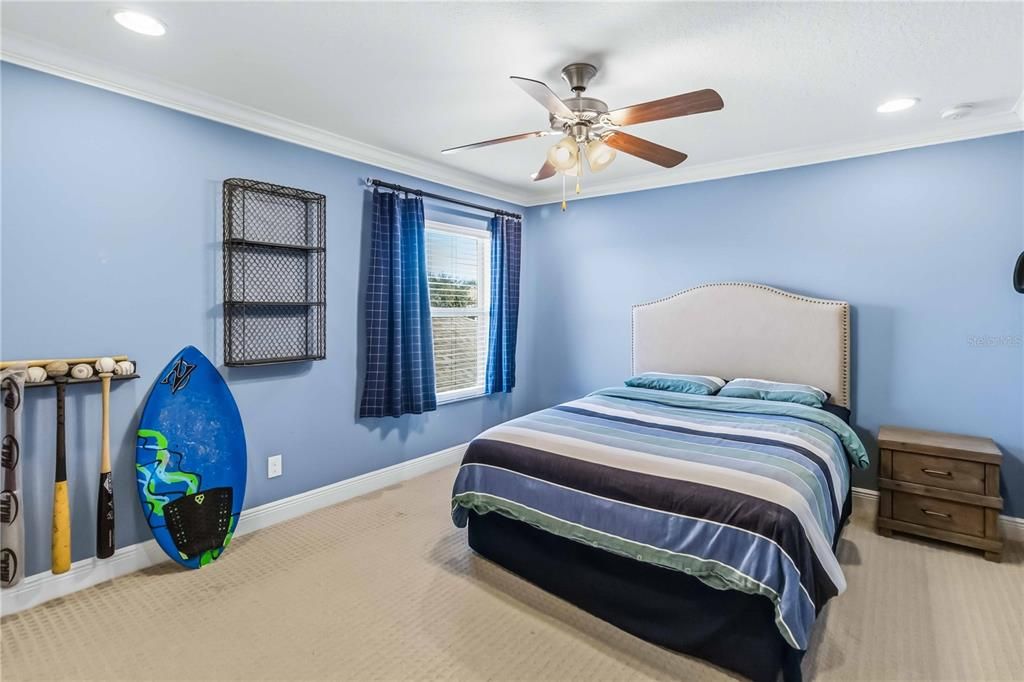 For Sale: $929,000 (5 beds, 3 baths, 4898 Square Feet)