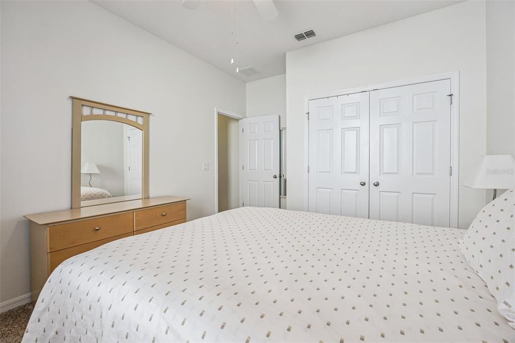 Active With Contract: $529,995 (4 beds, 2 baths, 2530 Square Feet)