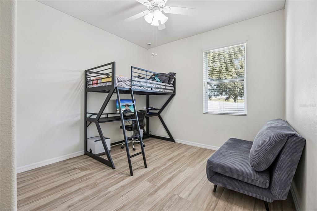 Active With Contract: $529,995 (4 beds, 2 baths, 2530 Square Feet)