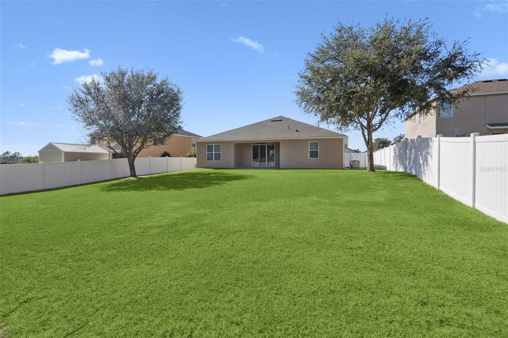 Active With Contract: $529,995 (4 beds, 2 baths, 2530 Square Feet)