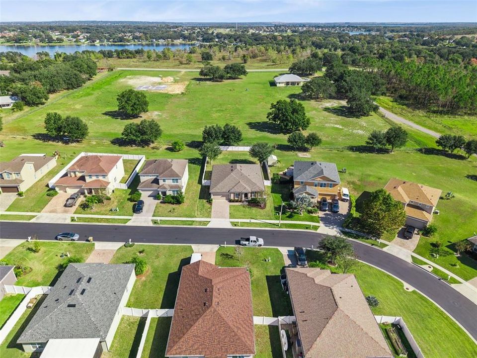 Active With Contract: $529,995 (4 beds, 2 baths, 2530 Square Feet)