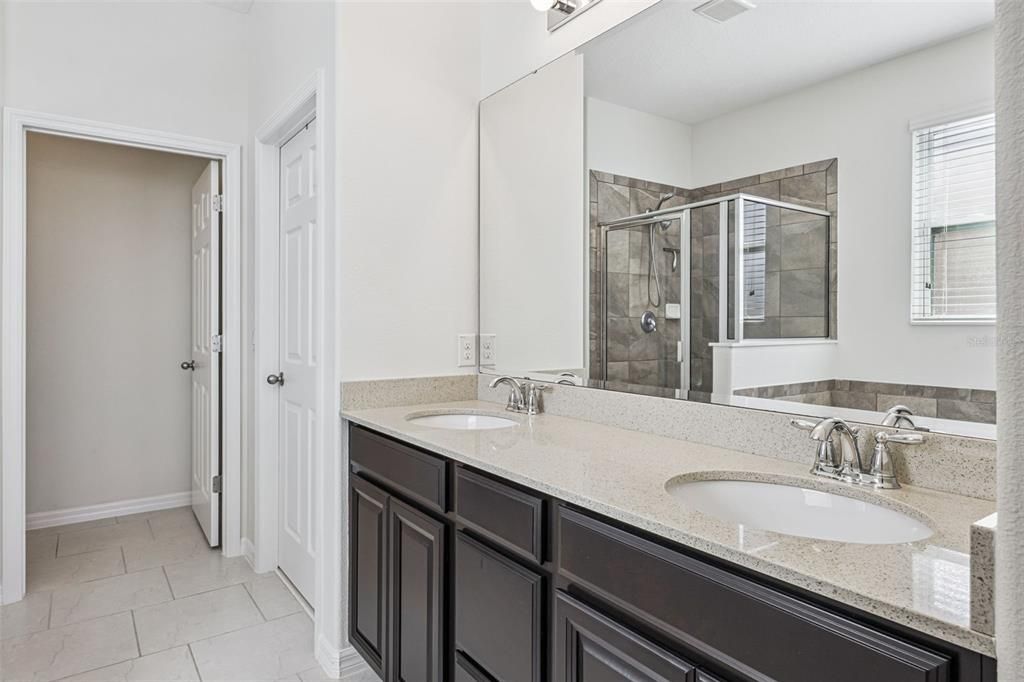 Active With Contract: $529,995 (4 beds, 2 baths, 2530 Square Feet)