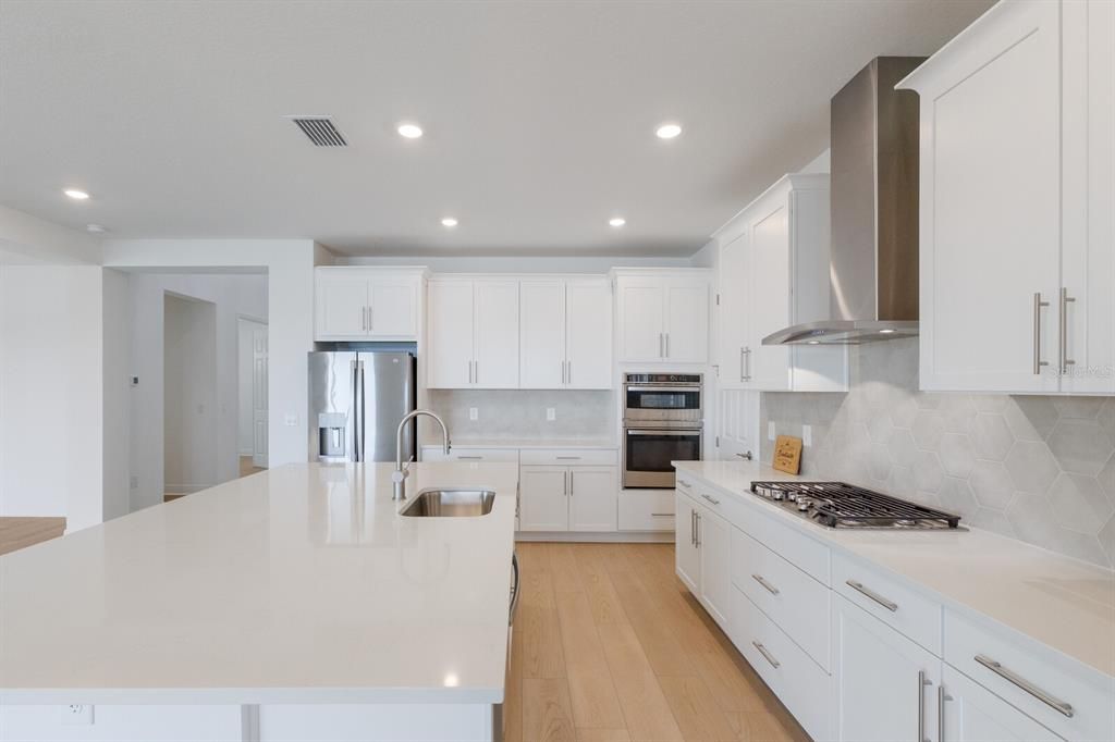 For Rent: $6,000 (4 beds, 3 baths, 3666 Square Feet)