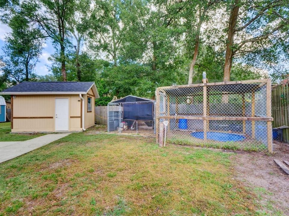 待售: $400,000 (4 贝兹, 3 浴室, 1892 平方英尺)