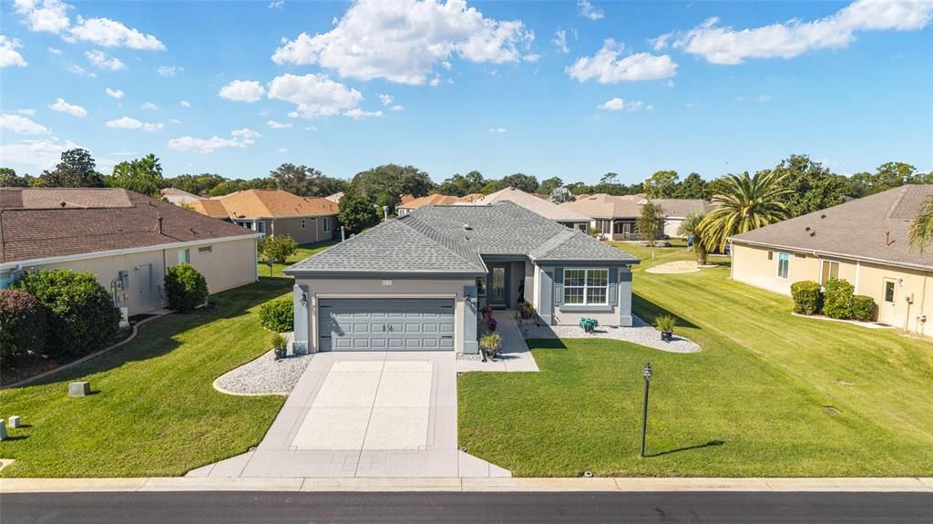 Active With Contract: $314,900 (2 beds, 2 baths, 1244 Square Feet)