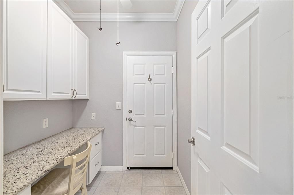 Active With Contract: $314,900 (2 beds, 2 baths, 1244 Square Feet)