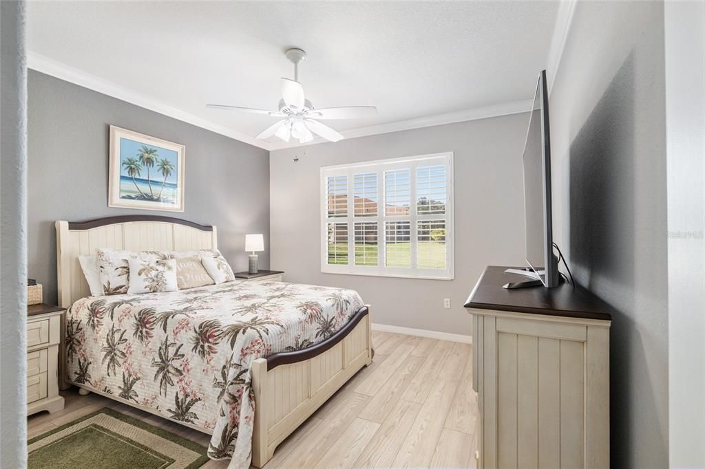 Active With Contract: $314,900 (2 beds, 2 baths, 1244 Square Feet)