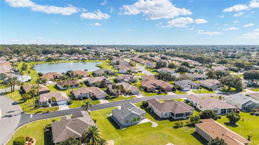 Active With Contract: $314,900 (2 beds, 2 baths, 1244 Square Feet)