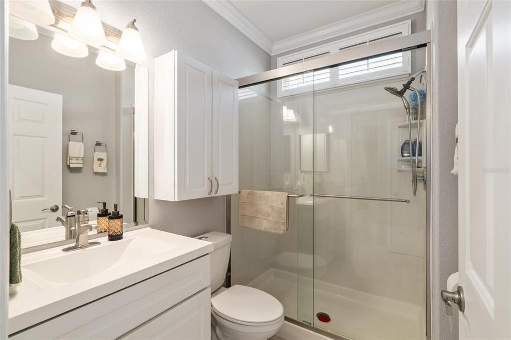 Active With Contract: $314,900 (2 beds, 2 baths, 1244 Square Feet)