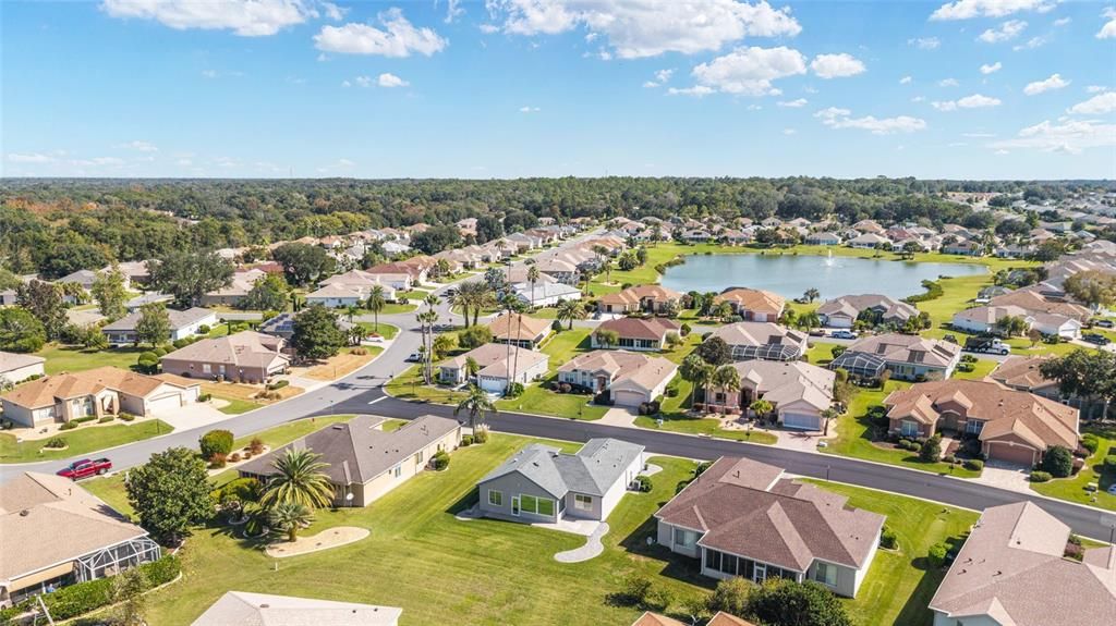 Active With Contract: $314,900 (2 beds, 2 baths, 1244 Square Feet)