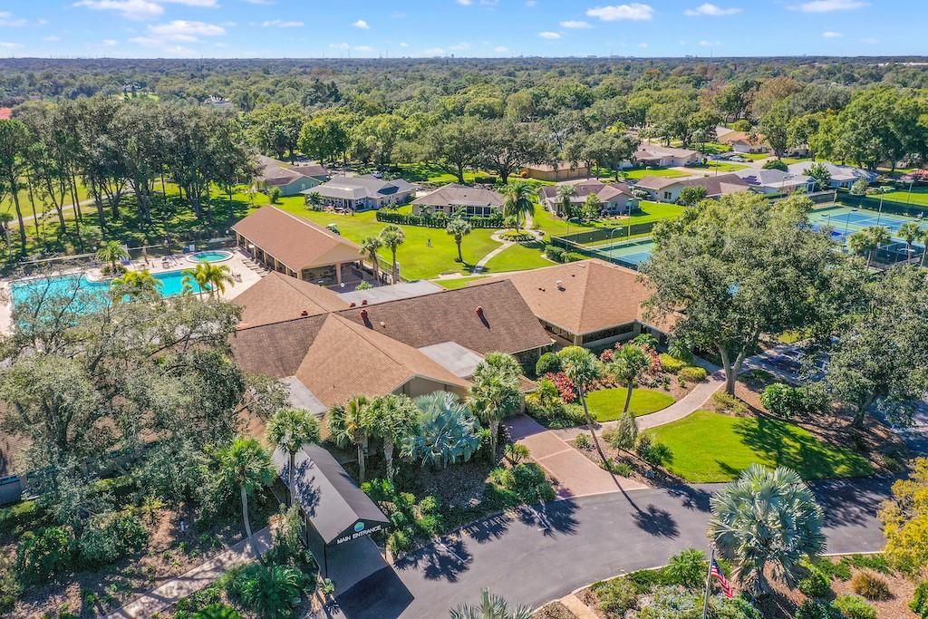 На продажу: $350,000 (2 спален, 2 ванн, 1220 Квадратных фут)