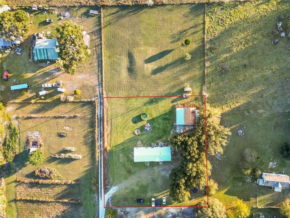 En Venta: $295,000 (4 camas, 3 baños, 1976 Pies cuadrados)