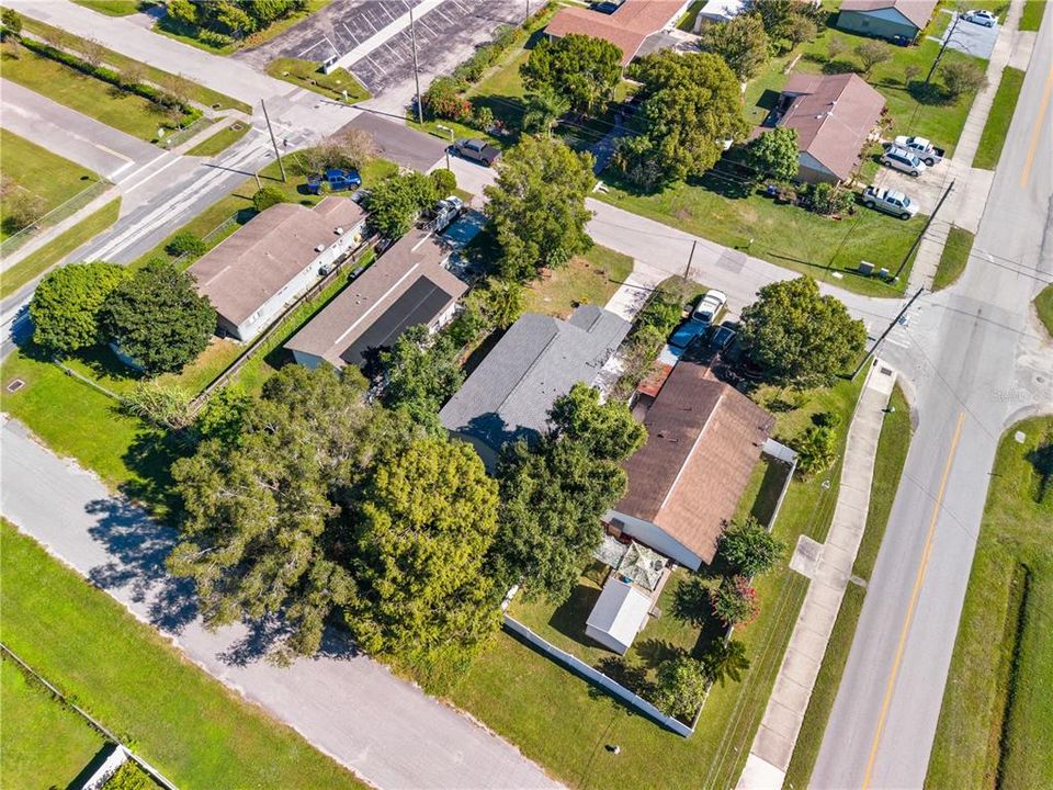 Active With Contract: $295,000 (3 beds, 1 baths, 1001 Square Feet)