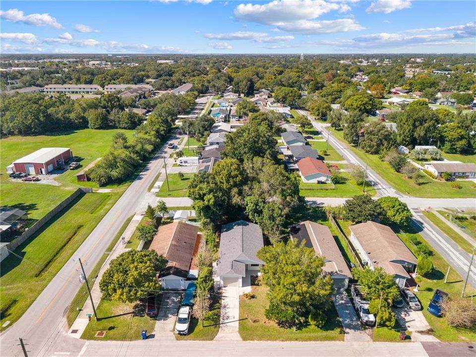 Active With Contract: $295,000 (3 beds, 1 baths, 1001 Square Feet)