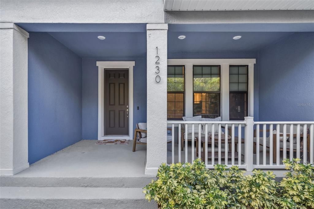 Под контрактом: $499,000 (4 спален, 3 ванн, 2359 Квадратных фут)