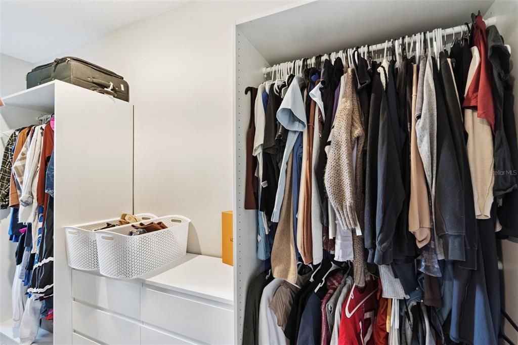 Под контрактом: $499,000 (4 спален, 3 ванн, 2359 Квадратных фут)