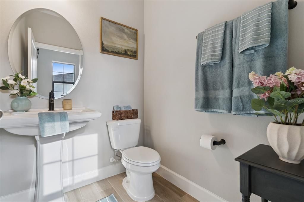 Под контрактом: $499,000 (4 спален, 3 ванн, 2359 Квадратных фут)