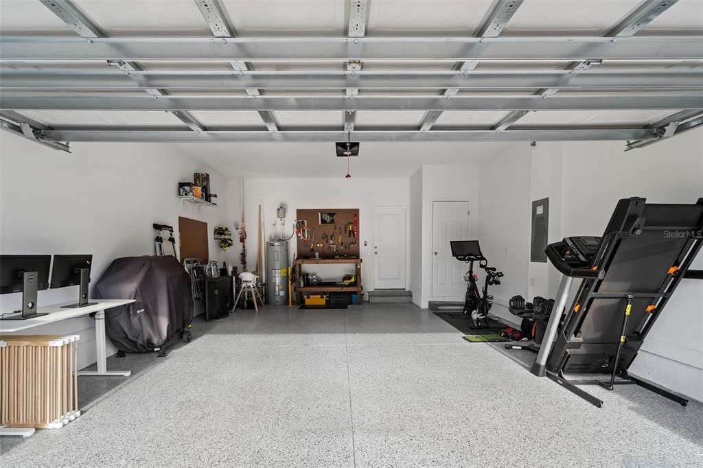 Под контрактом: $499,000 (4 спален, 3 ванн, 2359 Квадратных фут)