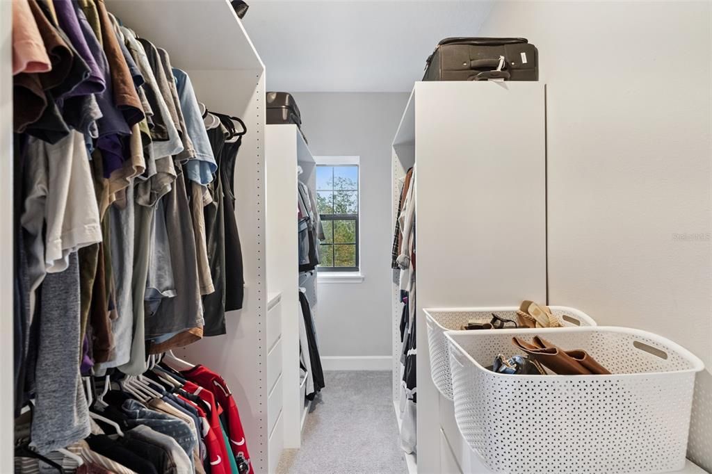 Под контрактом: $499,000 (4 спален, 3 ванн, 2359 Квадратных фут)