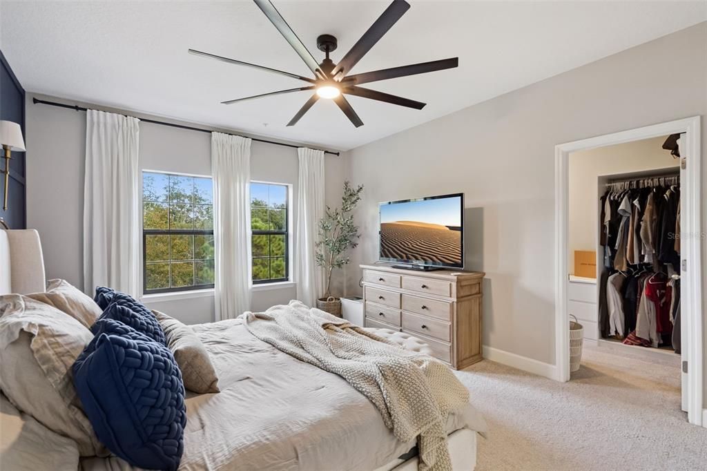 Под контрактом: $499,000 (4 спален, 3 ванн, 2359 Квадратных фут)