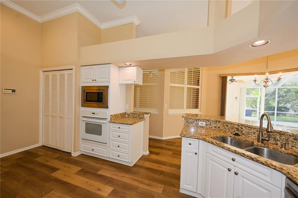 En Renta: $3,400 (3 camas, 2 baños, 2314 Pies cuadrados)