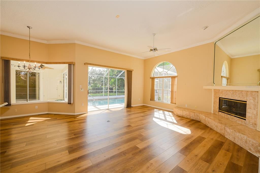 En Renta: $3,400 (3 camas, 2 baños, 2314 Pies cuadrados)