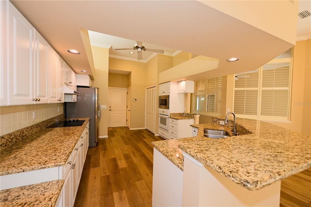 En Renta: $3,400 (3 camas, 2 baños, 2314 Pies cuadrados)