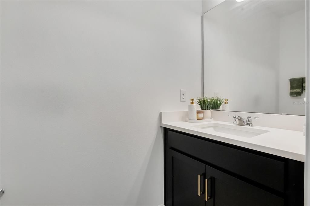 待售: $740,000 (5 贝兹, 3 浴室, 3167 平方英尺)