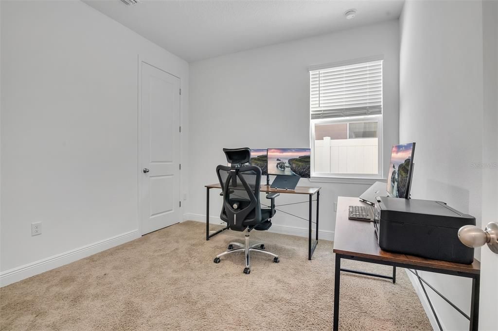 待售: $740,000 (5 贝兹, 3 浴室, 3167 平方英尺)