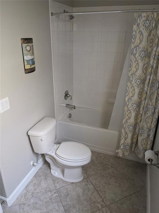 Active With Contract: $3,200 (4 beds, 3 baths, 2638 Square Feet)